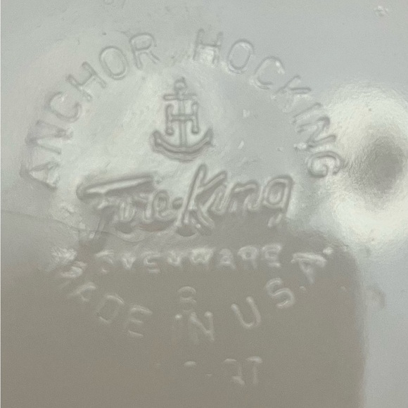 Anchor Hocking Fire King Copper Tint Swirl Casserole Dish - Picture 5 of 5